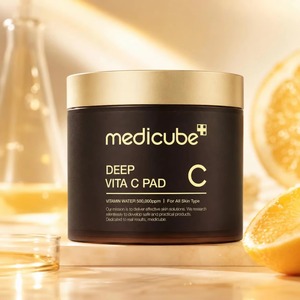 Medi 2024 DEEP VITA Hyaluronic Acid Toner Pad OEM Tous types de peau - Product Image 2