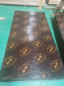 Best Price Eco-Friendly 4X8 <b>Black</b> Film Faced Rubber Core Plywood Sheet 15/18mm Thickness Phenolic <b>Board</b> E1 Vietnamese Factory - Product Image 4