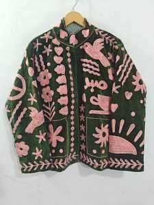 Veste Bohème en Velours Brodé Suzani pour Femme, Manteau Ethnique Floral Fait Main, Vêtement d'Hiver de Créateur Indien, Export en Gros - Product Image 1