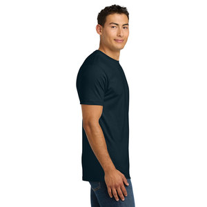 Vente en gros de t-shirts pour hommes, mode masculine, inspirés des États-Unis, 100% coton, comparables aux vêtements Next Level, t-shirts bleu nuit - Product Image 1