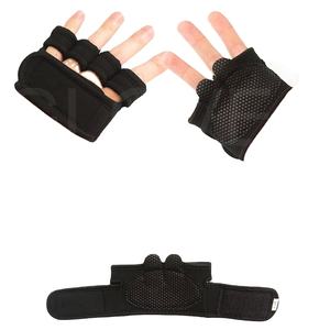 Gants en cuir unisexes demi-doigts pour le fitness Gants d'entraînement de gymnastique lourds et respirants pour l'entraînement fabriqués par GLOVES City - Product Image 1