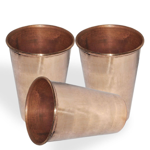 Ensemble de 6 verres en cuivre gravés, design traditionnel moghol, gobelets métalliques ayurvédiques pour l'eau et les jus, écologiques et de qualité supérieure - Product Image 4