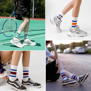 Chaussettes d'hiver pour femmes de haute qualité, dernier design avec tissu doux et chaud, mélange de coton, impression numérique tendance - Product Image 4