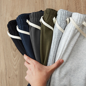 Shorts cinq-quarts pour hommes, couleur unie, broderie personnalisée, prix d'usine CN Bangladesh, utilisation décontractée, shorts confortables - Product Image 5
