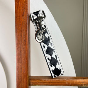 Vente en gros de cuir véritable usiné durable et robuste, laisse à carreaux mode noir et blanc, laisse pour chiens de dressage d'animaux de compagnie avec boucle en métal - Product Image 6