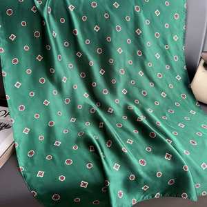 Hiyab Liso de Moda para Mujer, Cómodo y Transpirable, Pañuelo Musulmán para Uso Diario, Venta al Por Mayor - Product Image 5