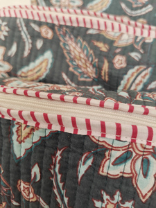 กระเป๋าเครื่องสำอางผ้าฝ้ายพิมพ์ลายดอกไม้สีเขียวลายทาง ทนทาน มีซิป กระเป๋าอินเดียสำหรับจัดเก็บเครื่องสำอางสำหรับเดินทาง - Product Image 3