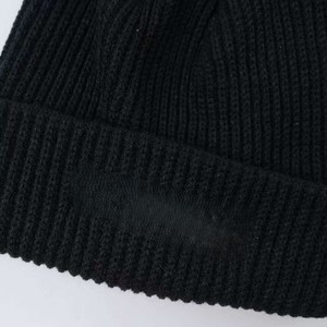 Gorro de punto con logo tonal al por mayor para marcas minimalistas estadounidenses, suministro directo de fábrica de marca privada - Product Image 4