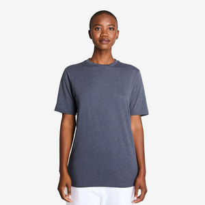 T-shirt en coton noir pour femme, col rond, coupe classique, style minimaliste, manches courtes, couleur unie, jersey toutes saisons - Product Image 4