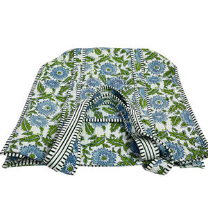 Bolsa de Mano de Algodón con Estampado Floral y Asa para el Hombro |   Bolsa de Compras Ecológica para Mujer, Hecha a Mano con Impresión Artesanal de Alta Calidad - Product Image 1