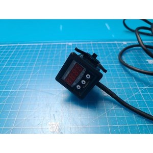 สวิตช์ความดันดิจิตอล P4-2000-D24 wisetec ที่ใช้เป็นชิ้นส่วนอุปกรณ์เซมิคอนดักเตอร์รุ่นเก่า - Product Image 6
