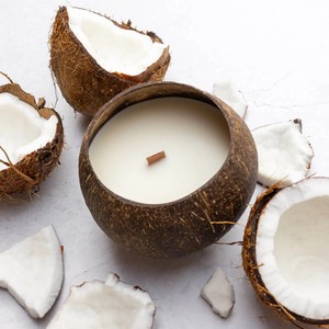 Organic Wax Relaxing Fragrance Rose Scented <b>Candles</b> in Natural Coconut Shell Bowls - Product Image 3