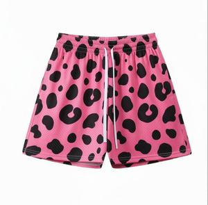 Shorts de basket-ball pour hommes avec logo personnalisé, en polyester, sublimation, double couche, maille, 5 pouces, 6 pouces de longueur de l'entrejambe, haute qualité, décontractés, style board shorts - Product Image 3
