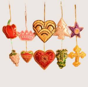 Estrella Bordada con Cuentas y Borlas Colgantes |   Adorno Decorativo Festivo Hecho a Mano |   Exportación a granel - Product Image 2