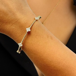 Brazaletes de Moissanita en Oro Rosa de Diseño Único, Brazalete Brillante de Lujo para Mujer, Joyería de Moda para Fiestas y Regalos, en Venta - Product Image 2