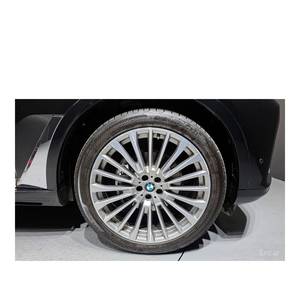 BMW X7 XDrive40i Enero 2022 142,825 km 7 Plazas con Cámara Trasera, Caja de Cambios Automática, Asientos de Cuero, Diseño de Pura Excelencia - Product Image 5