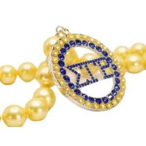 สร้อยคอจี้ตัวอักษร Gold Pearl Royal Blue Sigma Gamma Rho สำหรับชมรมนักศึกษากรีก ประดับด้วยคริสตัลและมุก ดีไซน์แฟชั่น - Product Image 2