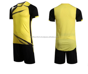 ชุดฟุตบอลแบบเรียบใหม่ล่าสุด2025เสื้อฟุตบอลสีชมพูสำหรับเด็กโลโก้ที่กำหนดเองจำนวน - Product Image 3