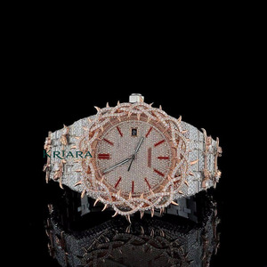 Montre-bracelet en acier inoxydable avec diamant moissanite, best-seller, avec détails élégants et mouvement à quartz durable - Product Image 4