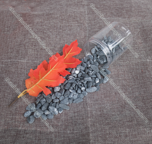 Precio de fábrica de alta calidad Piedras de guijarros triturados negros ideales para baños al aire libre, suelo de jardín y diseños de paisajismo - Product Image 2