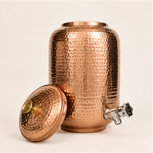 Tanque de Agua de Cobre con Diseño Martillado de Primera Calidad, Decoración de Cocina de Lujo, Matka de Cobre con Soporte y Tapa, Dispensador de Bebidas de Cobre Puro - Product Image 1