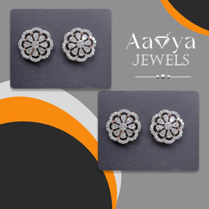 Boucles d'oreilles en diamant personnalisées, or blanc, longues, pendantes, pour femmes, offrant un look élégant, acheter directement auprès d'un fournisseur de confiance - Product Image 5