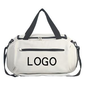 Sac de sport personnalisé avec logo pour hommes et femmes, sac de voyage pour le basketball, sac de yoga grande capacité, sac de gym - Product Image 1