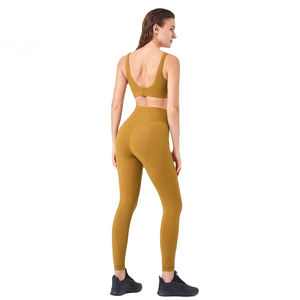 Ensemble de yoga pour femmes de haute qualité, design personnalisé, vente en gros, vêtements de sport deux pièces (pantalon et soutien-gorge), ensemble de yoga et de fitness - Product Image 4