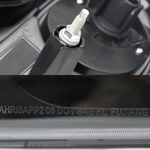 Faro a LED per Freightliner Cascadia 2008-2017, Gruppo Ottico Nero con Lente Trasparente, Guida a Sinistra, Compatibile con Sistema di Illuminazione per Camion - Product Image 3