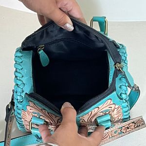 Sacs mini-duffel en cuir turquoise floral artisanal et gravé, sacs à main Speedy à poignée supérieure en cuir véritable de haute qualité, portés épaule - Product Image 6