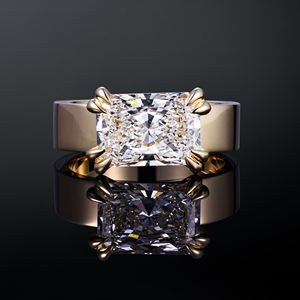 Anillo de Compromiso Clásico Unisex AMBER JEWELS con Moissanita de Corte Brillante Redondo, Oro Sólido de 18K con Engaste de Garras - Product Image 4