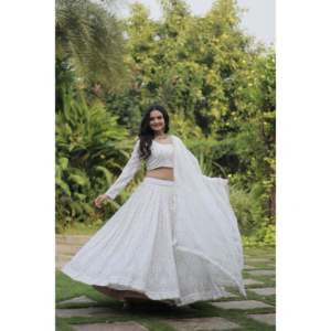 Lehenga Choli blanc de designer - Product Image 1