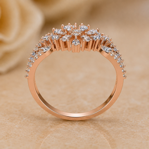 Anillo de cóctel floral con diamantes cultivados en laboratorio en oro rosa, diseño abierto con diamantes en forma de pera y redondos, regalo de aniversario - Product Image 3