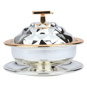 Casserole ronde en acier inoxydable avec couvercle, design moderne et luxueux, finition polie, récipient en métal durable - Product Image 3