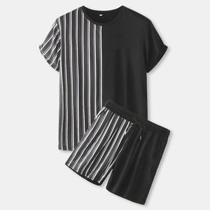 Vêtements personnalisés de qualité professionnelle avec logo, 100% coton, t-shirt et short respirants teints - Product Image 1