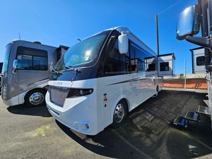 รถบ้าน Coachmen Euro 25EU คุณภาพสูง รถใหม่มาถึงแล้ว สภาพดี สะอาด พร้อมขาย - Product Image 1