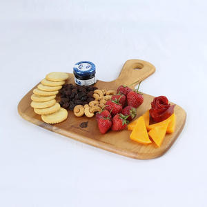 Plateau de service à fromage en bois d'acacia Offre Spéciale fait à la main plateau de charcuterie de luxe moderne écologique avec poignée - Product Image 2