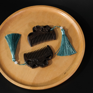 Wooden <b>Hair</b> Comb Handmade Floral Design <b>Flower</b> Carved Green Sandalwood Comb <b>Hair</b> Comb, Eco-Friendly <b>Hair</b> Care Tool - Product Image 4