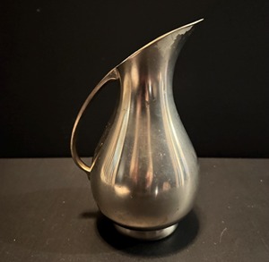 Stainless Steel <b>Drinking</b> Water <b>Jug</b> With Lid Modern Serving Pitcher With Ergonomic Handle For Home Kitchen And Restaurant - Product Image 1