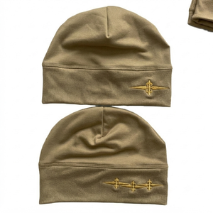 Gorro de Invierno Unisex DROGEN EXPORT Color Caqui, 100% Acrílico, Estilo Vintage, Luminoso y con Estampado Brillante, Técnica Jacquard - Product Image 1