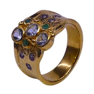 Anillo de Plata de Ley 925 Chapado en Oro Vintage con Piedras Preciosas de Topacio Azul, Topacio Blanco y Esmeralda Hechas a Mano con Bajo MOQ para Mujer - Product Image 1