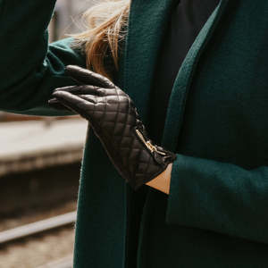 Leather fashion <b>gloves</b> Cashmere Lined Quilted Leather <b>Glove</b> - Product Image 2