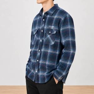 Chemise à carreaux en flanelle brossée pour homme, avec poches, manches ajustables, idéale pour l'hiver - Product Image 2