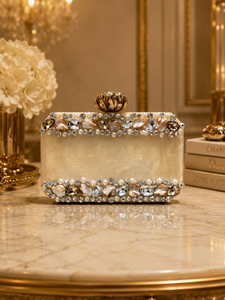 Elegante Bolso de Mano Tipo Clutch de Resina Roja Suave, Ecológico y Vintage para Mujer, Ideal para Bodas, Fiestas y Eventos - Product Image 5