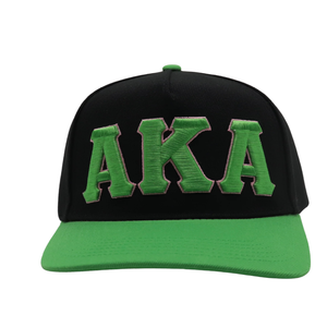 Gorra Snapback AKA con Letras Negras, Visera Verde, Bordada, Ajustable, de Algodón, Estilo Casual y Urbano - Product Image 1