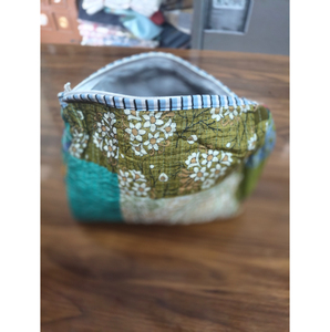 Pochette cosmétique vintage en coton patchwork, petite, avec fermeture éclair, portable, motif floral multicolore, idéale comme cadeau - Product Image 1