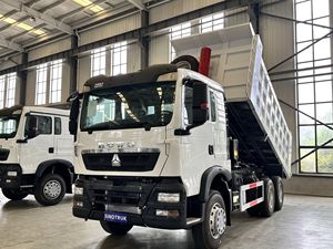 Camion à benne basculante 6x4 d'occasion avec une capacité de charge élevée et des performances efficaces - Product Image 2