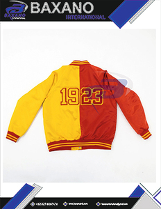 เสื้อแจ็คเก็ตวาร์ซิตี้ผ้าซาตินสีแดงและสีเหลืองของชมรมนักเรียนหญิง NSPDK ปักตัวอักษร ผ้าซาติน ชุดกีฬาทันสมัย เสื้อแจ็คเก็ตซาตินแบบกลับด้านได้ - Product Image 5