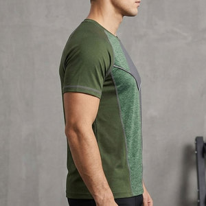 T-shirt de sport premium conçu pour l'entraînement physique, la musculation, la course à pied et les séances d'entraînement quotidiennes, avec un tissu confortable et respirant - Product Image 5