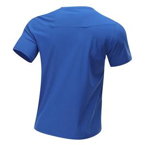 เสื้อกีฬาผู้ชาย 80% โพลีเอสเตอร์ 20% สแปนเด็กซ์ น้ำหนักเบา แห้งเร็ว ระบายอากาศได้ดี เหมาะสำหรับวิ่ง ออกกำลังกาย และเล่นกีฬาในยิม - Product Image 3